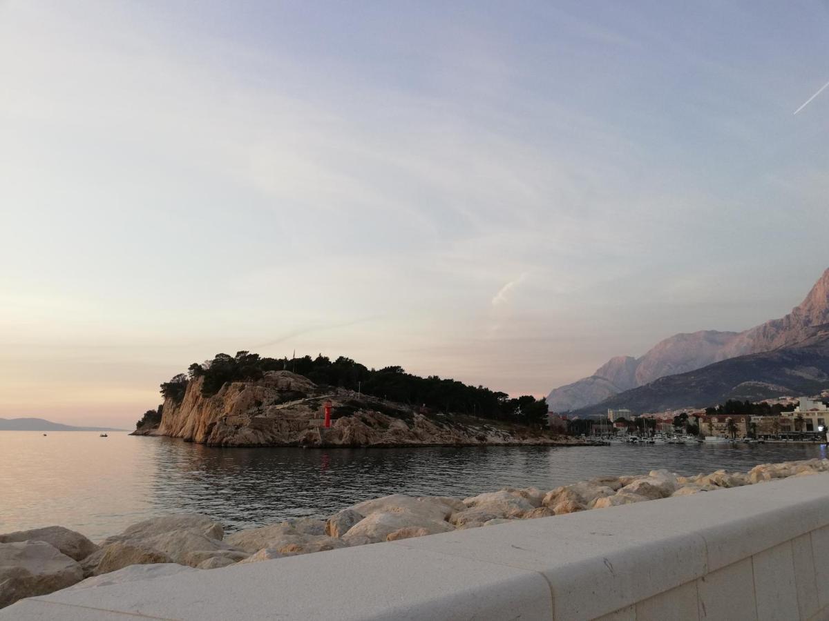 Apartman Komadina Hotel Makarska Ngoại thất bức ảnh