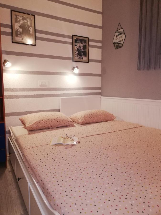 Apartman Komadina Hotel Makarska Ngoại thất bức ảnh