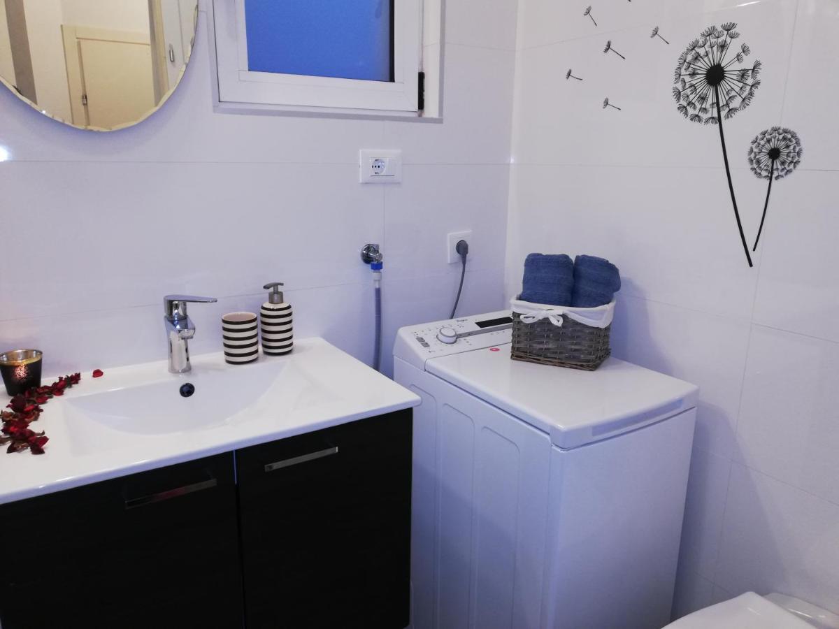 Apartman Komadina Hotel Makarska Ngoại thất bức ảnh