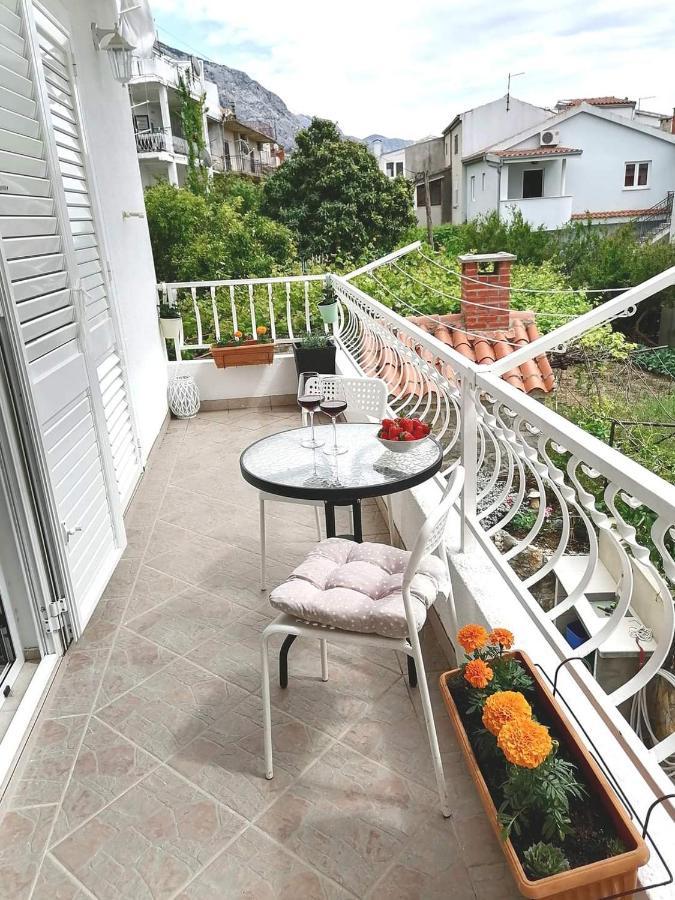 Apartman Komadina Hotel Makarska Ngoại thất bức ảnh