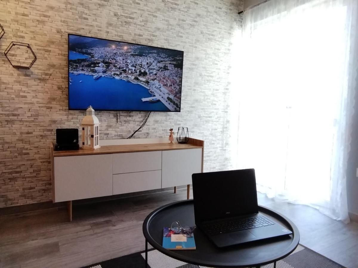 Apartman Komadina Hotel Makarska Ngoại thất bức ảnh