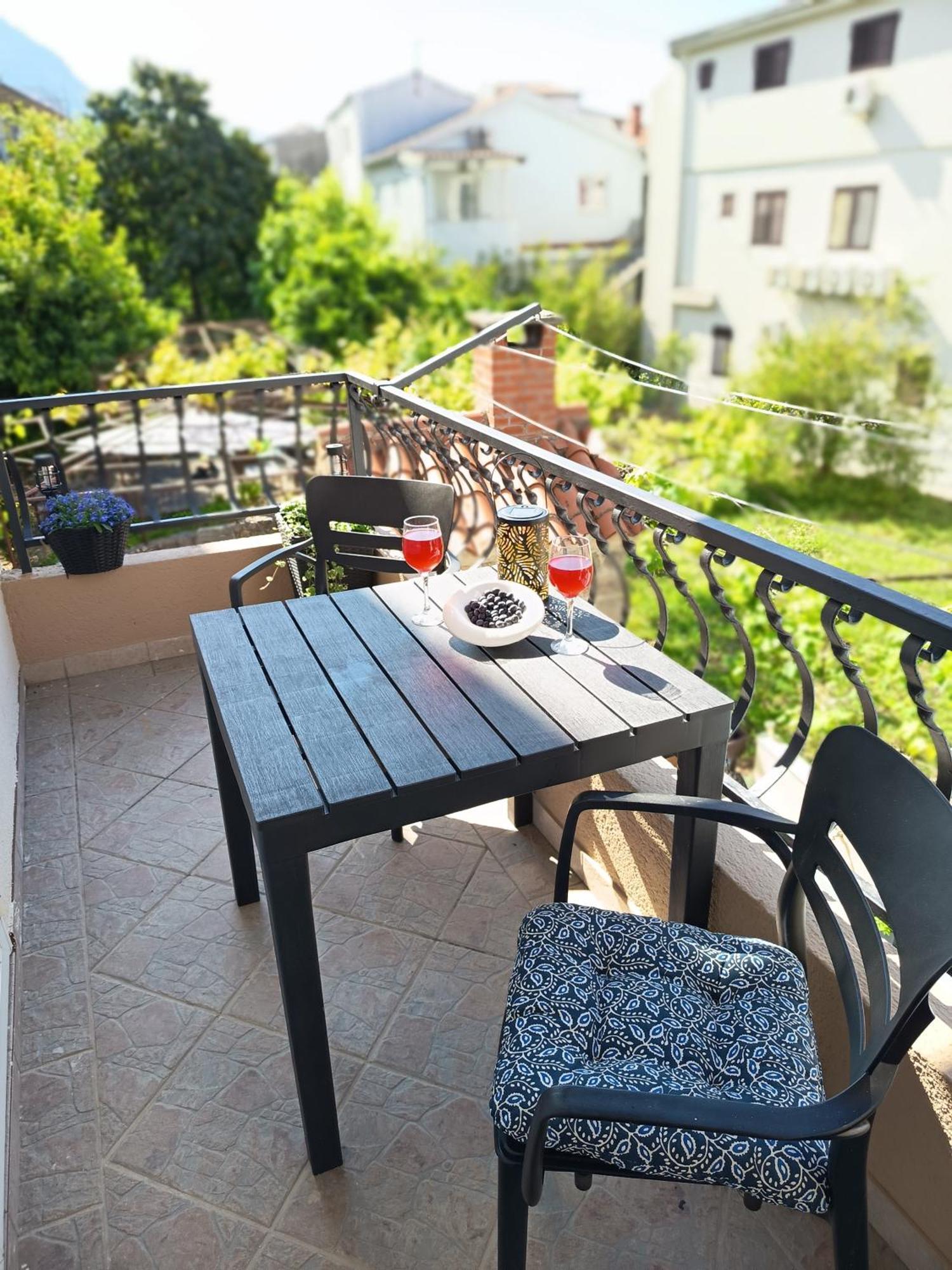 Apartman Komadina Makarska Ngoại thất bức ảnh